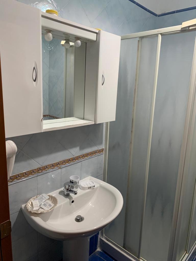 Bb Dante Bed & Breakfast Месина Екстериор снимка